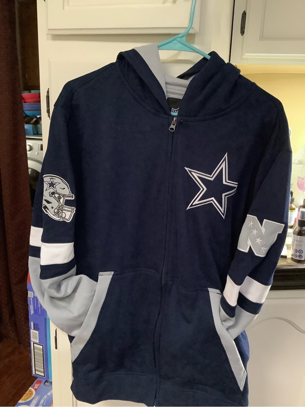 NFL Navy and Gray Dallas Cowboys Hooded Puffer Jacket